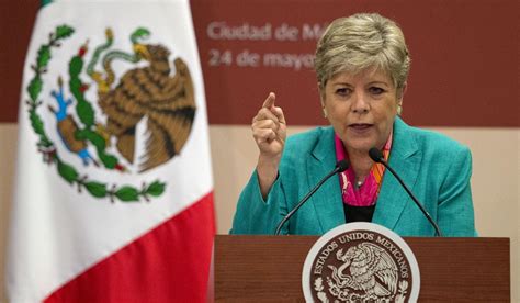 Mexican president picks veteran diplomat to be next foreign minister